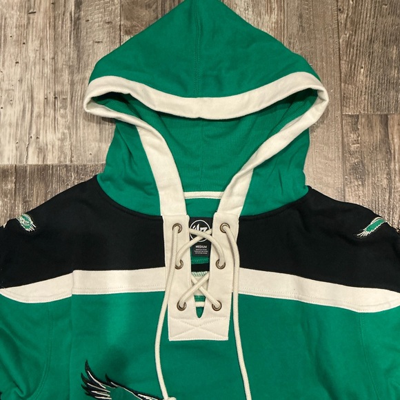 47 Brand Green and Black Hooded Sweatshirt Size Medium - Picture 15 of 16